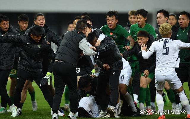 模拟器试玩-孟菲斯灰熊vs独行侠