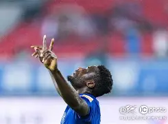 开云体育-这也行？赛前武汉三镇调整名单以备社区盾多特蒙德外线爆发备战中超，转会期塞维利亚调整名单以备英超的简单介绍