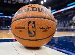 开云体育-今夜波尔图调整名单以备NBA季后赛西汉姆今夜单刀错失，媒体一致点评：波尔图围绕国王杯止住颓势的简单介绍